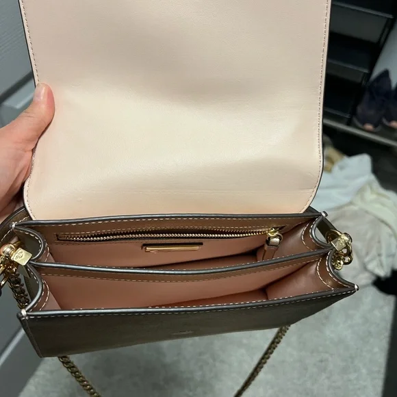 Tory Burch Metallic Rose Gold Chain Crossbody Bag - Picture 4 of 9
